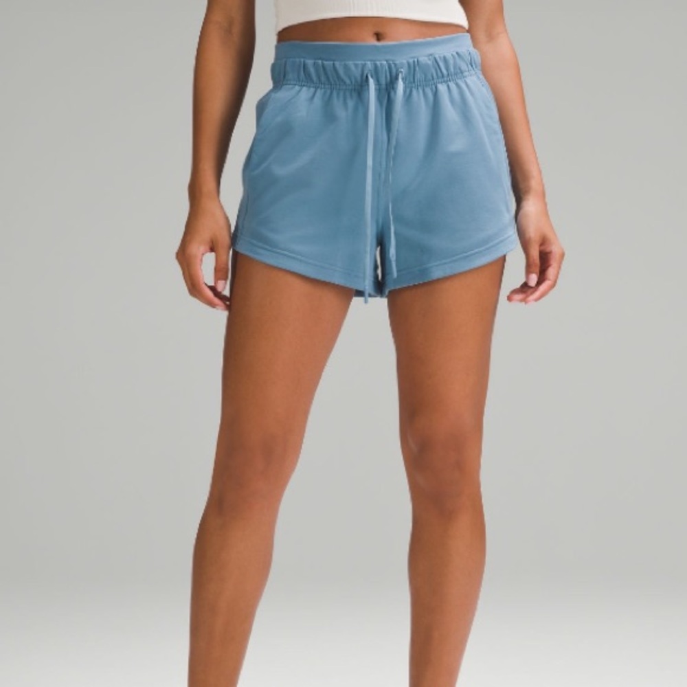 Lululemon Light Blue Inner Glow High Rise Short 3”